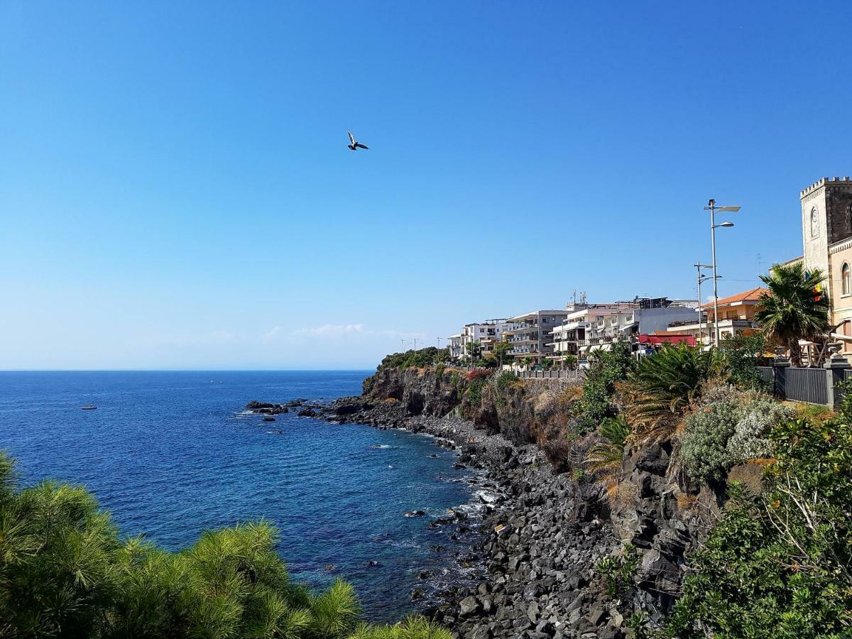 Apartment Inn Aci Castello Exterior photo