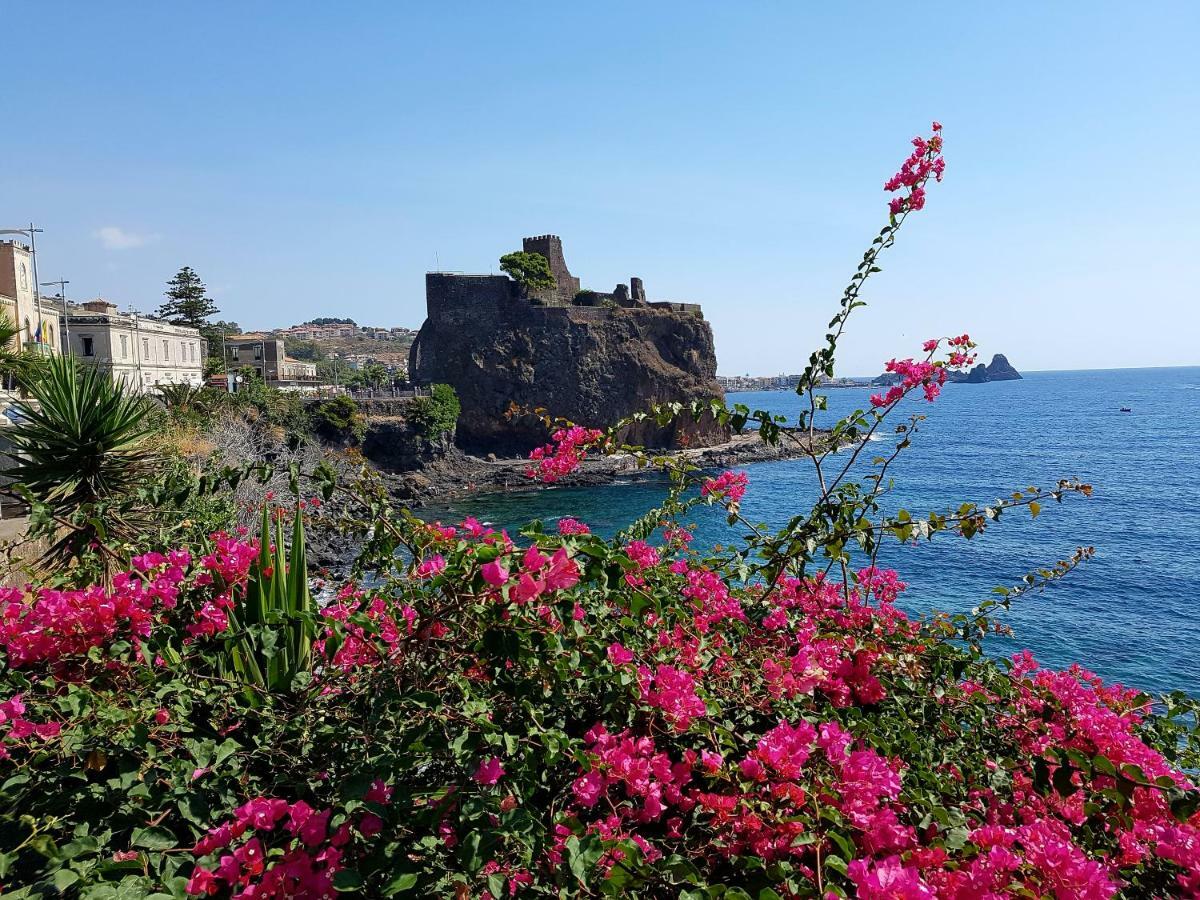 Apartment Inn Aci Castello Exterior photo